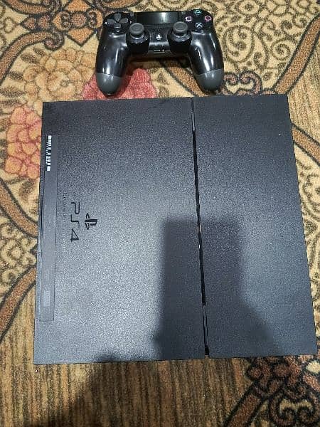Selling my Jailbreak 9.0 PS4 Fat 1106 Console 9