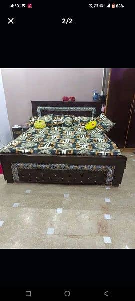 23000 bed sale with side table 0