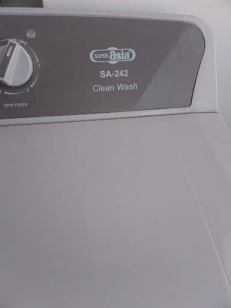 selling my Asia washing machine with dryer 1