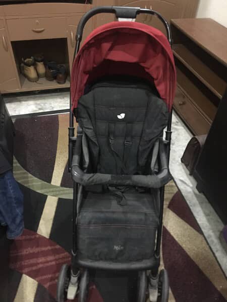 joie imported Walker/ Pram for sale in good condition 3