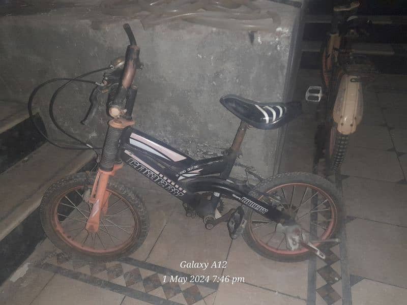 bicycle for sale in kharian 0