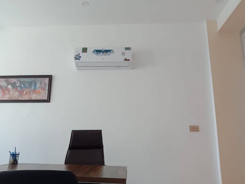 4 Marla Fourth Floor For Rent in DHA Phase 8, Commercial Broadway 1