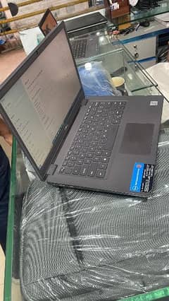 Dell laptop i5 10th Generation (8gb,1 TB)