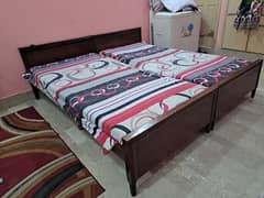 Pair of 2 single beds pure wood