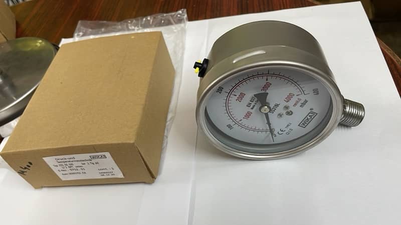 Pressure gauges and Temperature gauges of all types and sizes 5