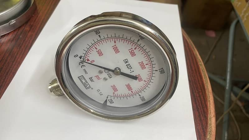 Pressure gauges and Temperature gauges of all types and sizes 6