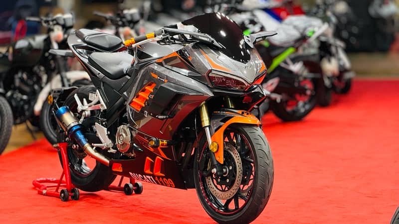 Ducati GT 400cc best selling model better than Kawasaki ninja replica 0