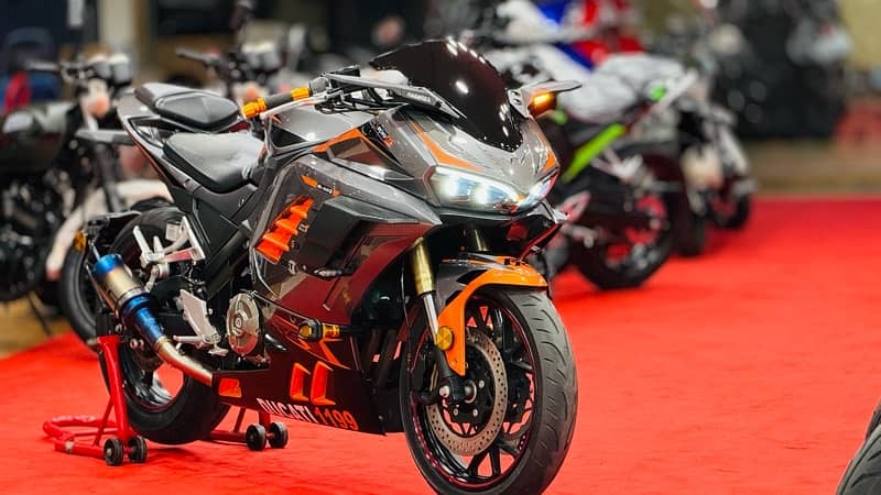 Ducati GT 400cc best selling model better than Kawasaki ninja replica 1