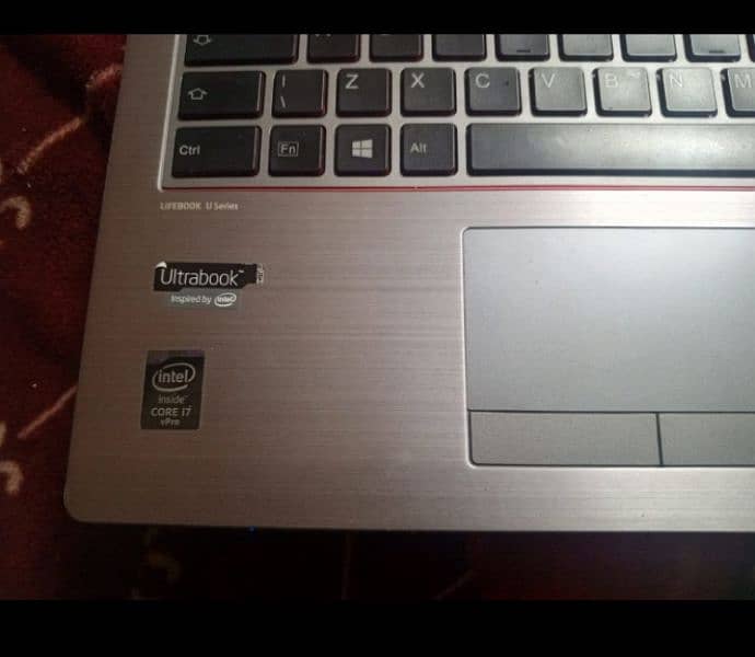 Laptop I7 5th gen in mint condition touch 5