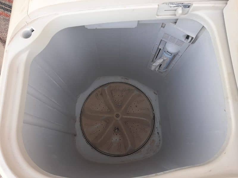 Haier Washing machine 1