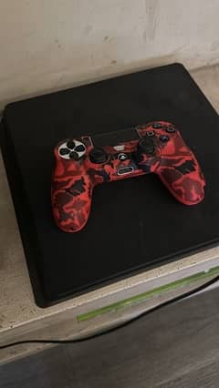 PS4 Slim with one controller ( red skin )