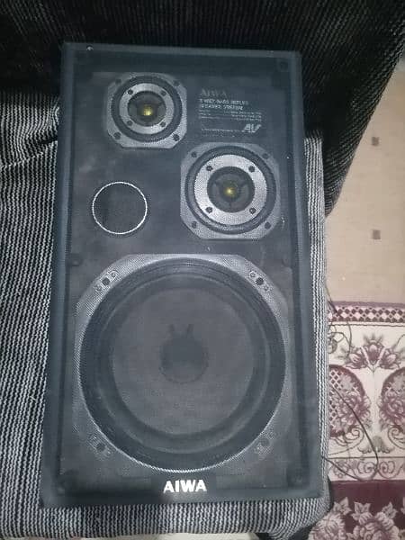 speakers 0