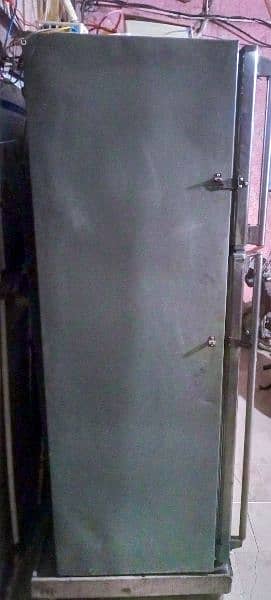 Dawalance Double Door Used Jumbo Size Refrigerator 2