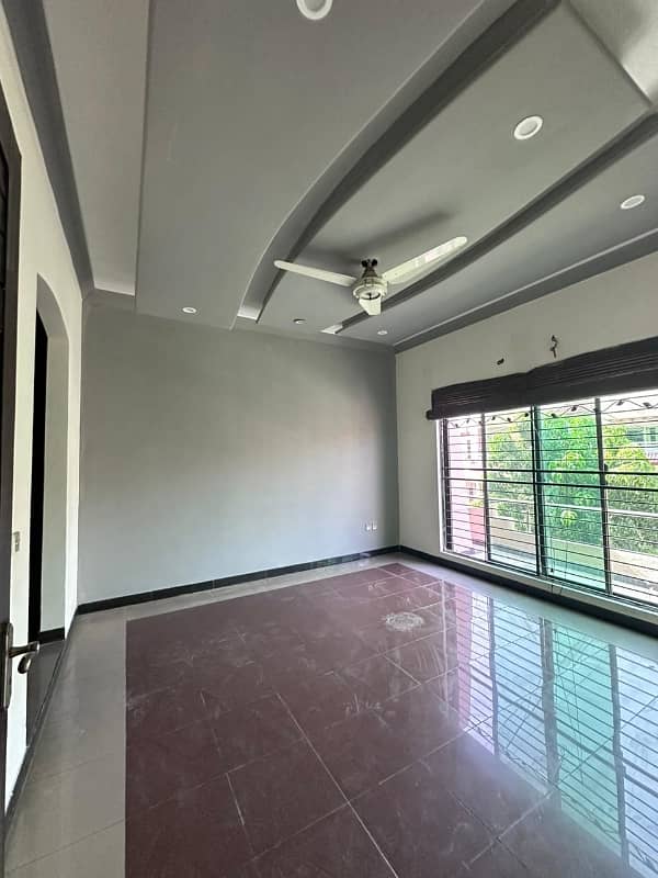 10 Marla House For Rent Wapda Town Phase 1 0