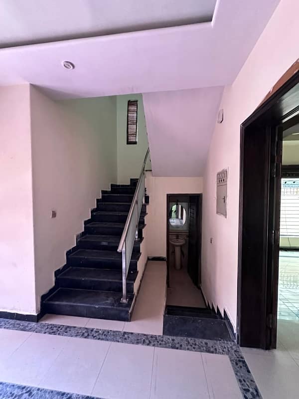 10 Marla House For Rent Wapda Town Phase 1 1