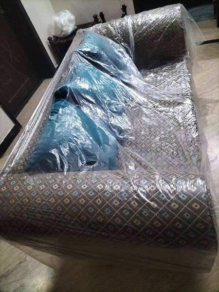 7 seater sofa set available for sale brand new 1