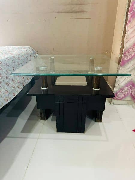 Big table 1 piece and small piece 2 piece (Good Condition) 1