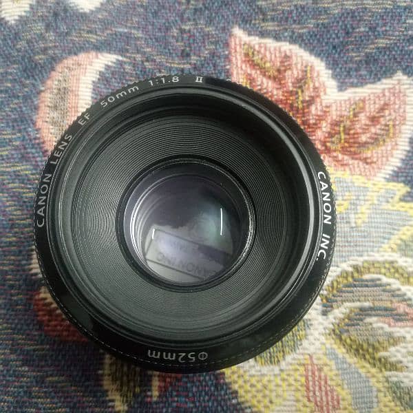 canon lens 50mm EF 1:1.8 3