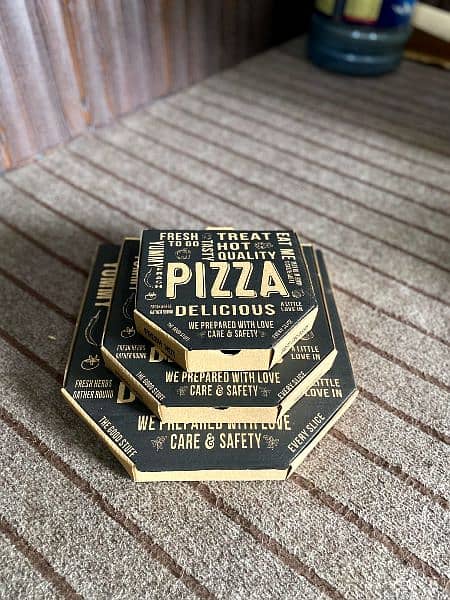 Pizza box 0