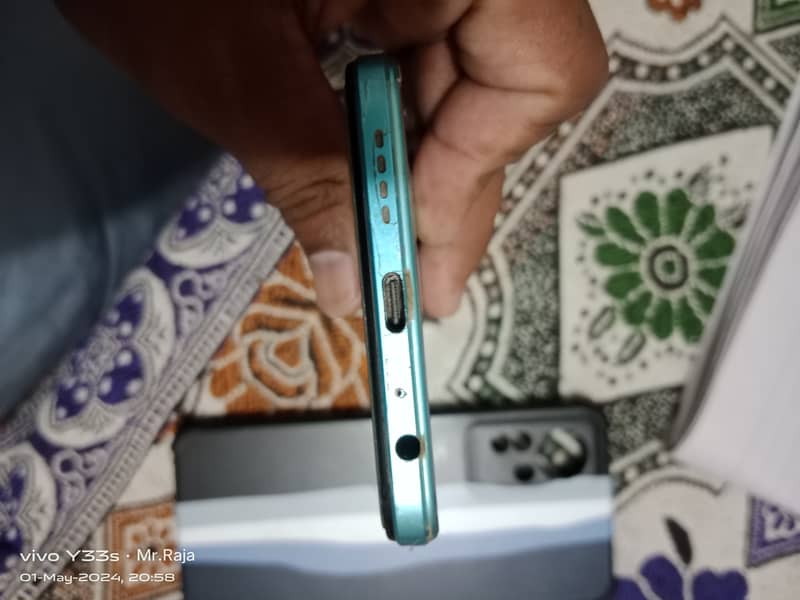 Infinix Note 11 - Original Charger and Box Included, Minor Shade Issu 1