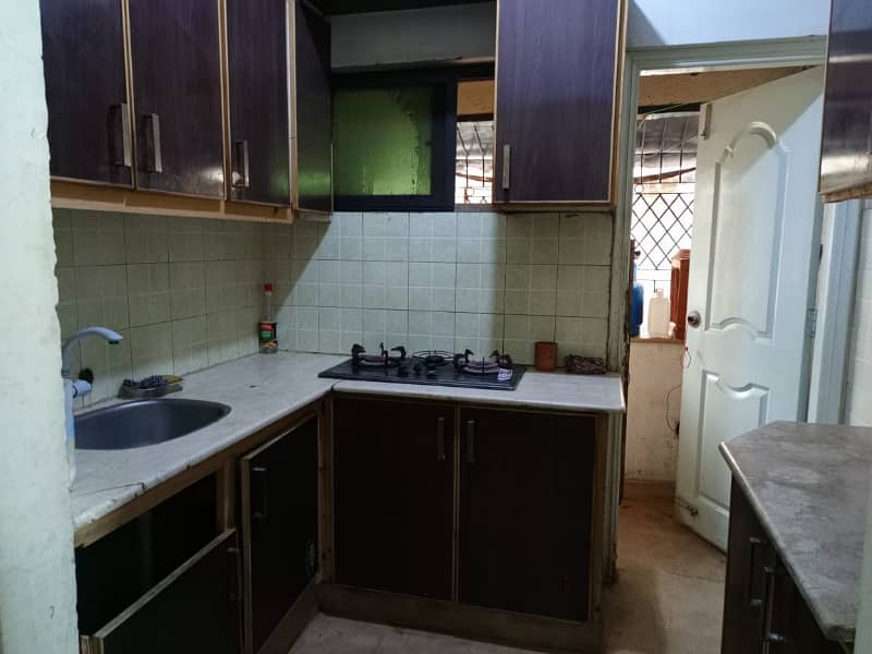 IDEAL LOCATION FURNISHED APARTMENT AVAILABLE FOR RENT 1