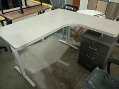 Office Table 0