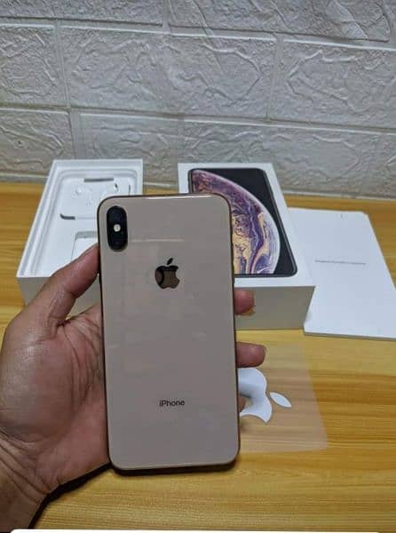 Apple iPhone xs max 256GB for sale 2
