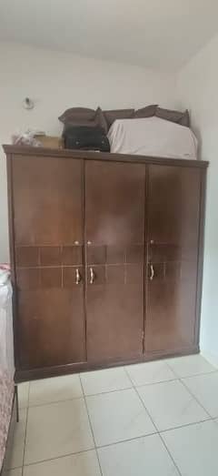 3 Door cupboard/wardrobe for sale 0