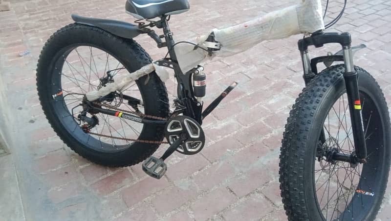 Biy cycle for sale brand New gears cycle fat Bike 10/10 4