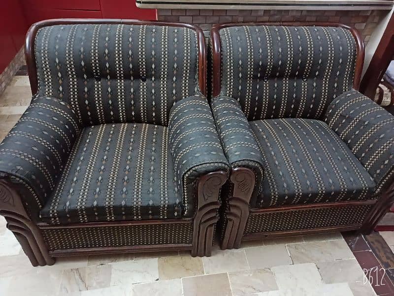7 Seater Sofa Urgent Sale with Table 2