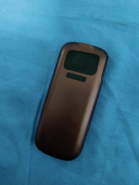 Nokia 2330c-2, PTA approved, only mobile, single sim 1