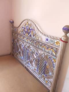 iron bed sizeq 5X6