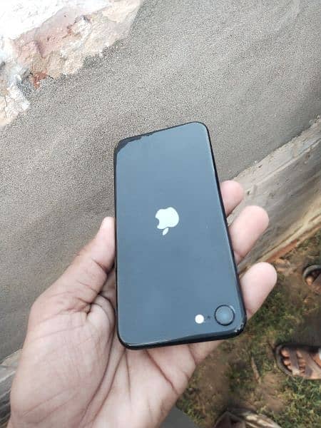 iPhone 2020sc condition 10/10 no any fault 6