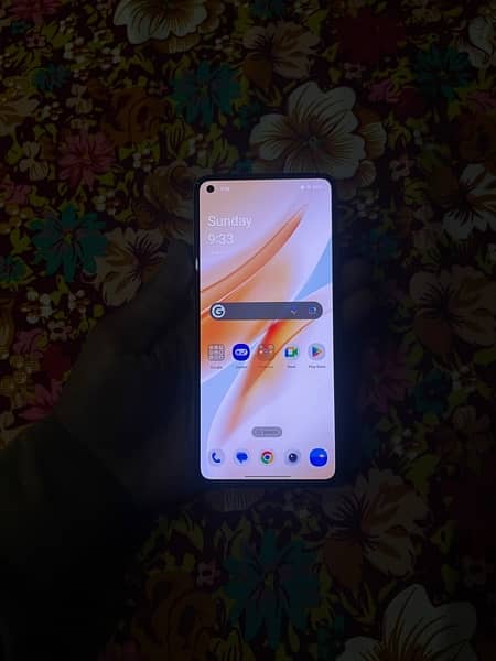Oneplus 8t with Complete Accessories. 3