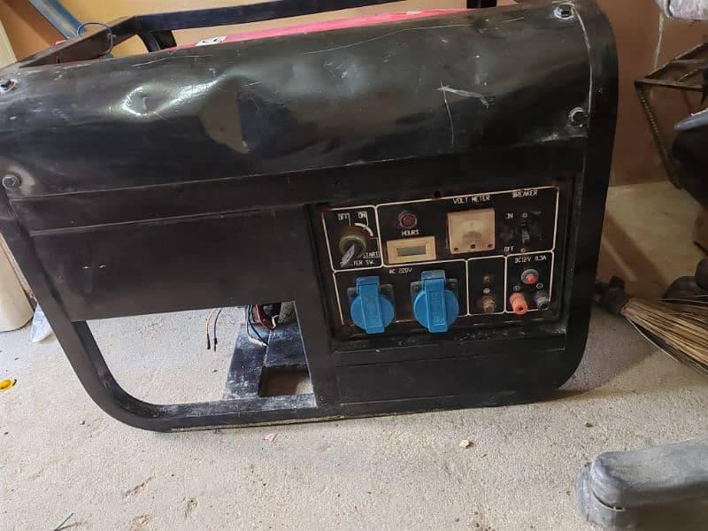 battery seller starting and good condition guess and petrol running 3