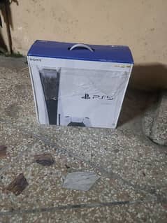 PS5 brand new condition 4-5 times used only