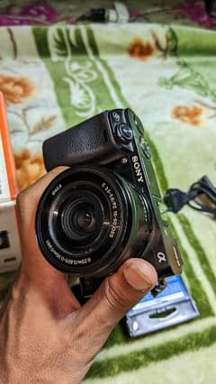 Sony A6000 Mirrorless Camera Good Condition 0