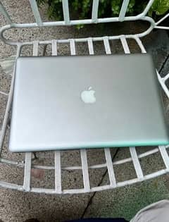 Macbook Pro 2012 (15.4-inch,Mid 2012) 16GB Ram 256GB Memory