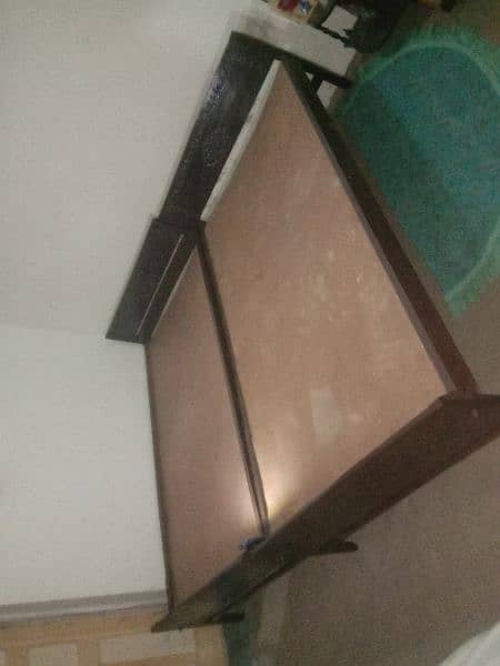 Double Bed king size& Side table 7