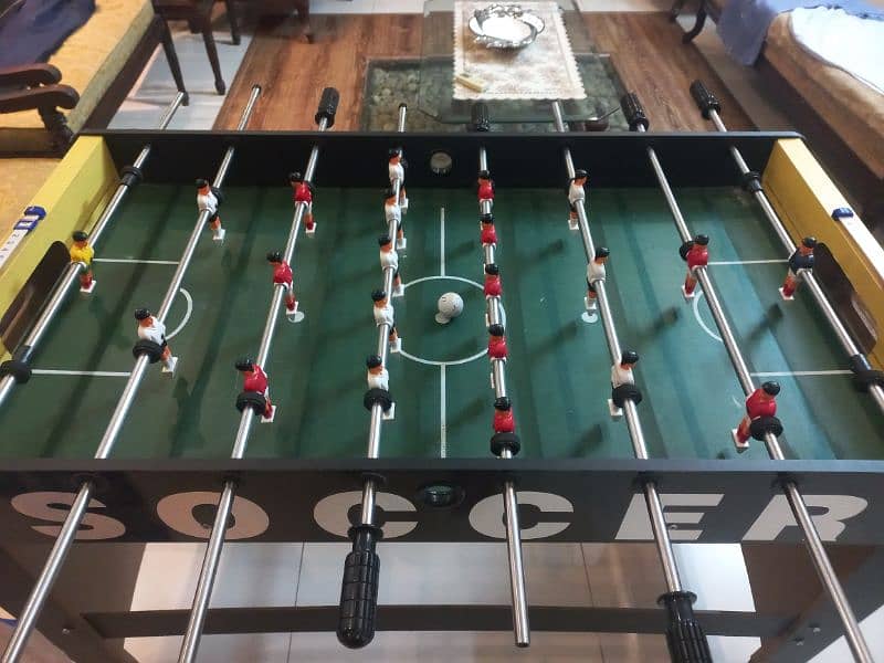 Hand soccer table/foosball game patti 0
