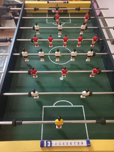 Hand soccer table/foosball game patti 4