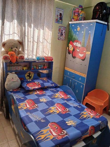 kids bed and cupboard for sell 0