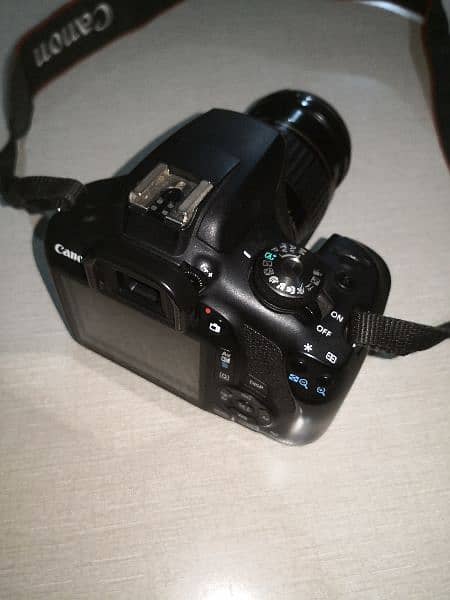 Canon EOS 2000D 8