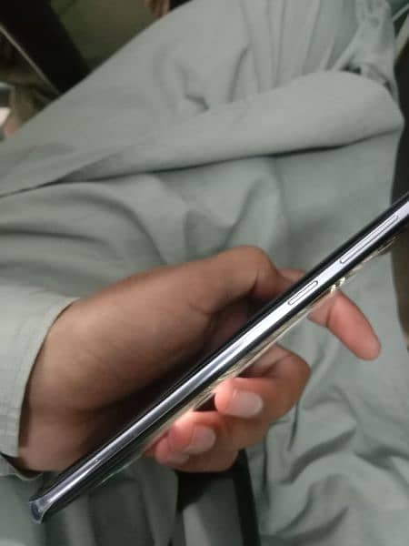 Samsung S8 plus Lash Condition 1