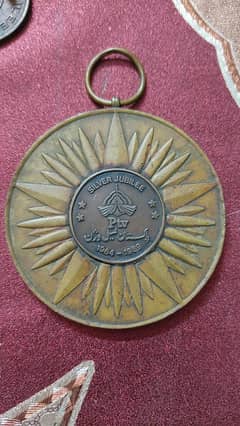Vintage Item PTV Medal