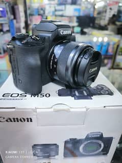 Canon EOS M50 with 15x45mm lens complete