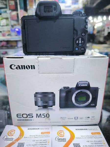 Canon EOS M50 with 15x45mm lens complete 4