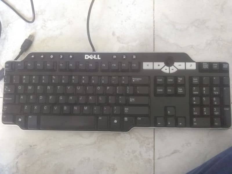 Dell Keyboard price 600 2