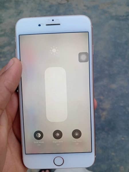 iphone 8 plus in very good condition and at very good price 11
