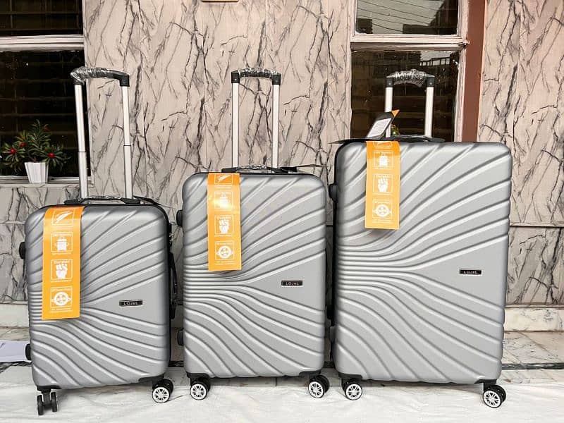 Hard Fiber-suitcase - Travel bags -Safri Bags - Luggage  - Unbreakable 4